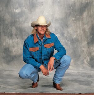 Alan Jackson Instagram - I got my boots, I got my hat. 🤠 #BringinCountryBack