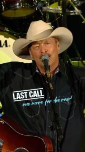 Actor Alan Jackson HD Instagram Photos and Wallpapers June 2024
