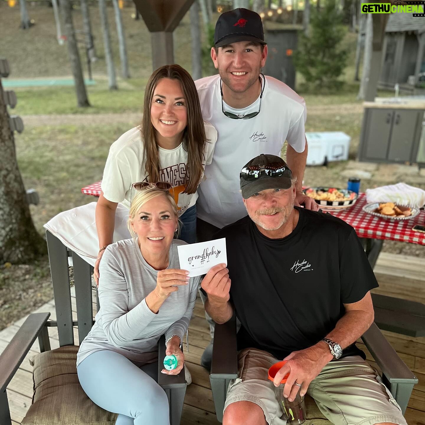 Alan Jackson - 81.4K Likes - Blessings are overflowing in our growing family! Denise and I are thrilled for our second grandson to arrive in June! Weāre so happy for proud parents @mattiejackson and Connor Smith and canāt wait to meet the next addition to our family. - AJ