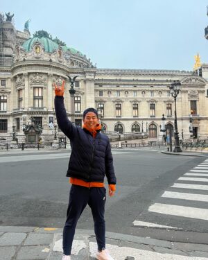 Alan Kuo Instagram - 如果能在出國唸書我一定會去法國留學🇫🇷不過我想我應該沒機會了，讓女兒去好了😁
#paris