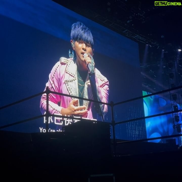 Alan Kuo - 2.1K Likes - Happy Birthday big bro! š @jaychou
Wishing you good health and eternal happiness.
Paris tour was amazing! šš¼š«¶š¼
#HappyBirthday #JayChou #åØę°å« #åØę°å«å幓čÆäøē巔迓ę¼å±ę