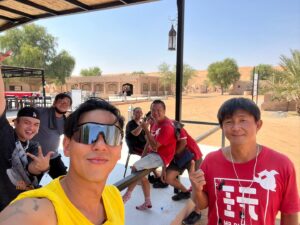 Alan Kuo Instagram - As-salam alaykom 阿曼🇴🇲
@mr.player.tw #travelphotography #memories #brothers