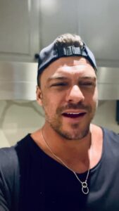Actor Alan Ritchson HD Instagram Photos and Wallpapers March 2024
