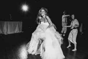 Alan Tudyk Instagram - Happy 7th anniversary to the loveliest lady! I love you with everything in my heart - right AND left atriums, vena cava, ventricles and YOU keeping me alive and dancing to the beat