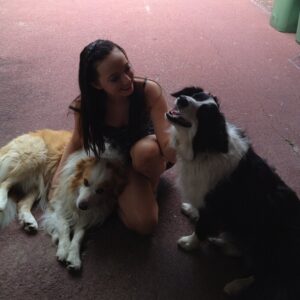 Alaska Leigh Instagram - 🐶 #flashback #spraytanned #nofilters