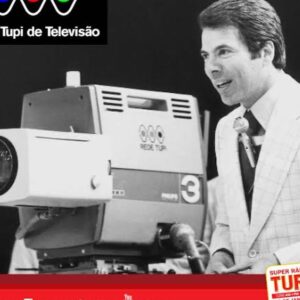 Alcione Mazzeo Instagram - #tbt ❤️ A história da televisão brasileira.
Minha admiração e respeito por esses grandes profissionais: Boni, Walter Clark, Silvio Santos e Assis Chateaubriand,  q inaugurou, em 1951, a TV Tupi, primeira emissora de televisão do país.

#tvbrasileira #inauguração #1950 #televisaobrasileira #assischateaubriand #silviosantos #walterclark #boni #grandesprofissionais #alcionemazzeo #tbt🔙 #baúdaalcionemazzeo #vivaaarte