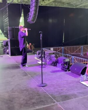 Aldiyar Zhaparkhanov Instagram - ADJARE GUDJU tour бітті! (Астана, Семей біз әлі көрісеміз!)

Біздің әлем неткен керемет, неткен кішкентай екен. Ұрсыспай ақ жүрейік, Сұлтанға мысалы жаңа гитара сатып алдық. Вот.

Аманшылықта. Ирина Қайратқызы.