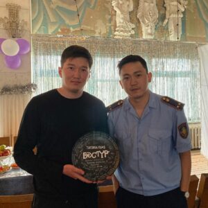 Aldiyar Zhaparkhanov Instagram - Жаз 2023.

Түйін: құрбандыққа шалынған малға кім емес, кім үшін сойылғаны маңыздырақ.