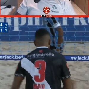 Alecsandro Instagram - Para conserto de bola, chame o @alecgol9 

#futevolei #vasco