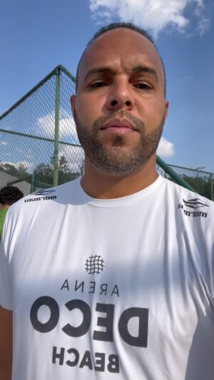 Alecsandro Instagram - Espero todos vocês!!! ✋🏾😛🤚🏾
Não percam esse evento, as inscrições estão acabando, garanta já a sua vaga !!