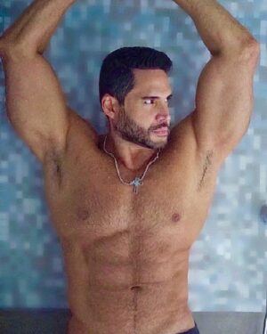 Alejandro Otero Instagram - #TBT será que este año volvemos a ese estado? Bueno esa es la meta! Querer es poder 💪🏼🥴🤣🤣🤣