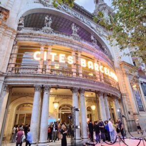 Alejo Sauras Instagram - About last night. Qué ilusión pasar a formar parte de la gran familia de #CitasBarcelona
Anoche estrenamos! Y a partir del día 13 lo podéis ver en @primevideoes 
Es una joya!!!!