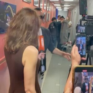 Aleksandr Buynov Instagram - Всем привет. Итак. Витебск/Славянский базар-каждый раз это новые эмоции, высший профессионализм  в организации мероприятия, зритель, который никогда не отпускает со сцены, и, конечно же, общая атмосфера большого, дружеского праздника! В Белоруссии особая атмосфера, все очень душевно, люди с улыбкой на улице подходят сфотографироваться, оставить автограф, девчонки устроили около гостиницы мини флешмоб, спев пару припевов моих песен (не успел заснять, но это было потрясающе). Друзья, кто не был в Белоруссии – рекомендую посетить. Останетесь довольны. И конечно, сегодня по каналу Россия1 в 21:50 - Торжественная церемония открытия XXXIII Международного фестиваля «Славянский базар в Витебске». Не пропустите! #славянскийбазар #витебск #буйнов #москва #белоруссия