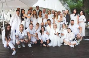 Aleksandr Panayotov Instagram - Люблю вас 🤍🤍🤍 •••

@kate_kora @anechkaalinaanakonda @arinaritz @ilyapugovkin @olgavatlina @mar_go_ @ingaleps @marinadevyatova @pigur @rafaelsafin @ralu74_official @alexandrabelyakova @jb_juliyaborisova @kozodaev @katya_uspenskaya @yuliaziminaa  @nikiton_nikita @juls_k0501 @vitaly_vladimirovich17 @michael_ciccone @katrin_rviza @valeevajuliya_official @sergeyfilippov @ang_kiss @alekshumilin @lopareva.i @alexmcsimow @pozoyan_official @juls.melnikova @nasturzia73