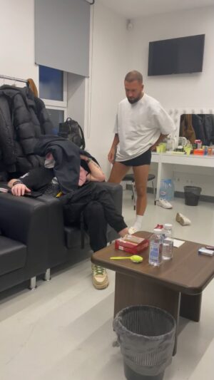 Aleksandr Ptashenchuk Instagram - @stognienko - мой личный сорт гардеробной 😅