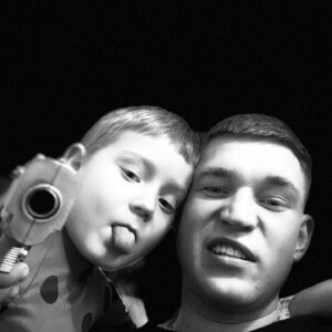 Aleksandr Timartsev Instagram - Случайно сделали несколько вариантов обложек для лучшего гэнгста-щит альбома. #материнскийкапитан #детскаякомнатамилиции #изяичкавкриминал