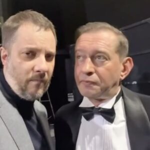 Aleksandr Tsypkin Instagram - 11 апреля в Петербурге (ДК Выборгский) чтецкая версия пьесы «Интуиция», десять разных судеб и вы принимаете решение, выбирая только одну. Я, Константин Юрьевич Хабенский и Ольга Литвинова @olga.litvinova.1 , в этом сезоне в Питере только один раз.
Билеты по ссылке в профиле