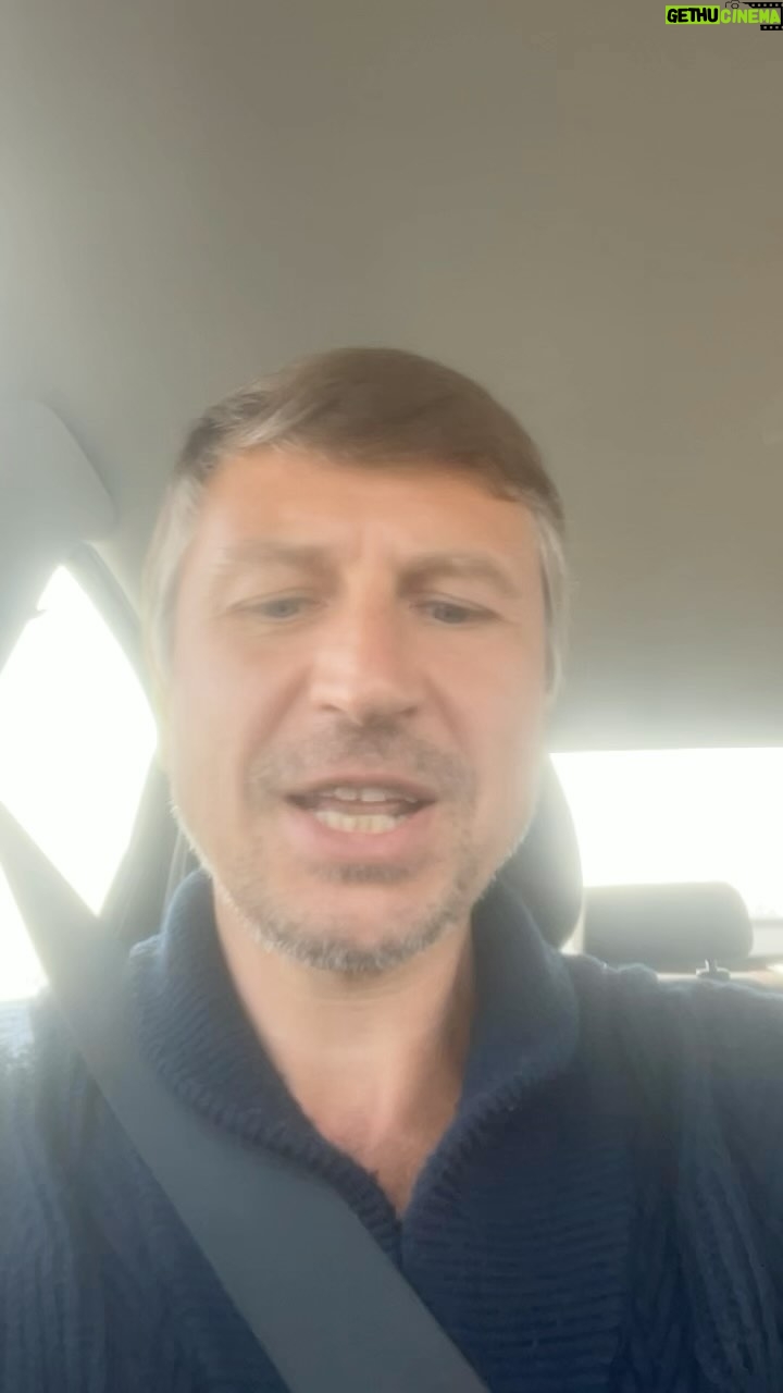 Aleksey Yagudin - 1.5K Likes - Хорошего настроения на выходные!!!
Улыбайтесь почаще 😀
🐾 🐾 🐾