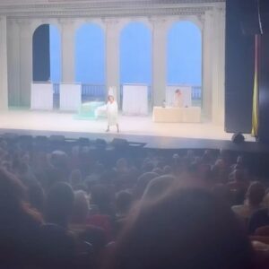 Aleksey Yagudin Instagram - 🎭 «Очень Веселые Ребята»
Ждём Вас на следующих спектаклях….. 
@folkteatr