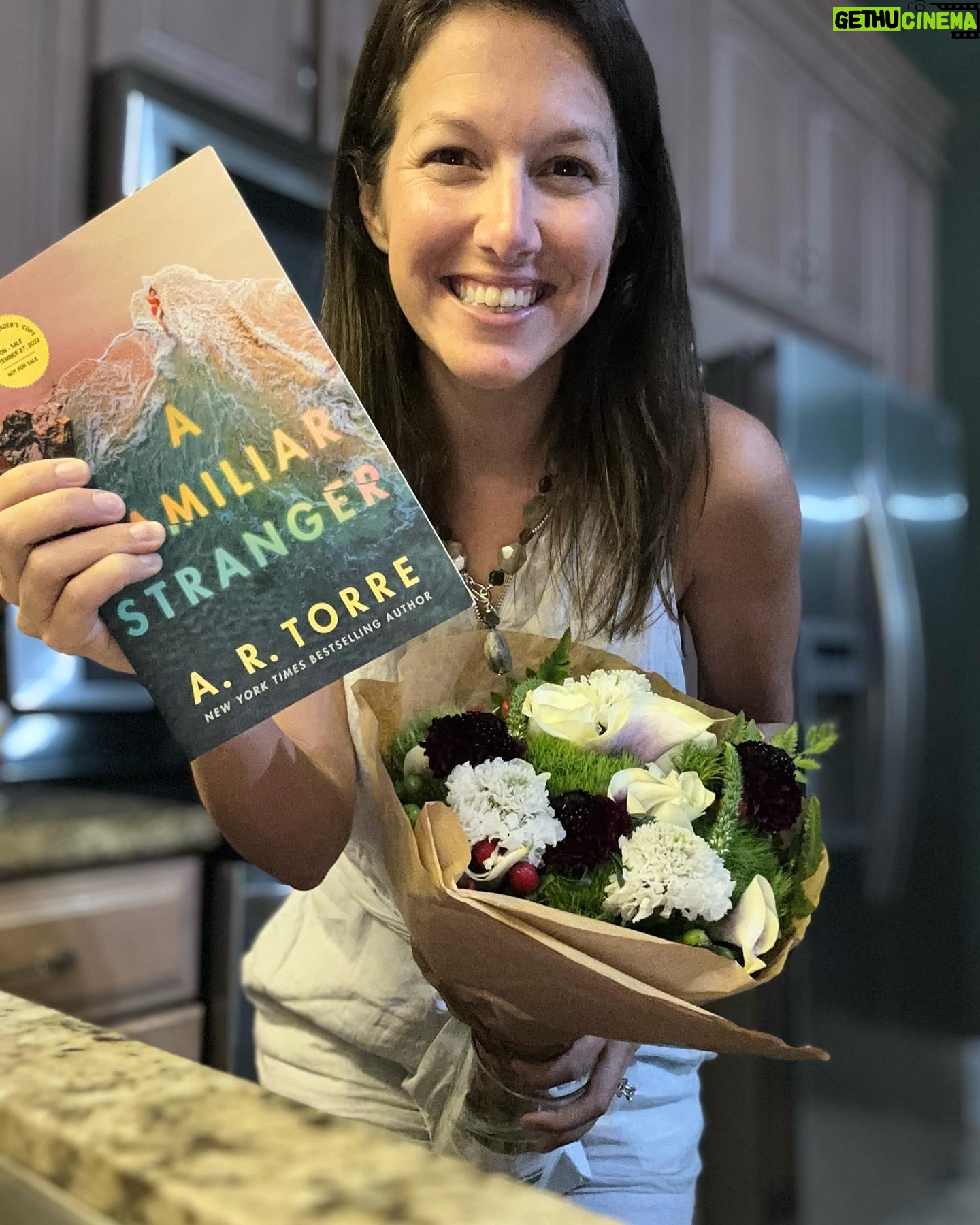Alessandra Torre - 561 Likes - My publisher is so thoughtful! Thank you to @amazonpublishing for these beautiful flowers to celebrate my Edgar nomination for A Familiar Stranger! #edgaraward #thomasandmercer