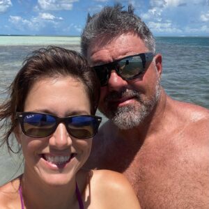 Alessandra Torre Instagram - Crunching the numbers and 😮 we’re at our 16 year wedding anniversary already. The years have flown by, but we’ve also been blessed with so many incredible memories. He’s kept me laughing and swooning all along the way. I can’t wait to see what the next few decades hold in store for us. ❤️