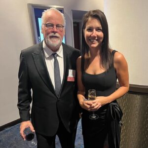 Alessandra Torre Instagram - Stole a photo at last night’s #edgarsaward2023 with the great @michaelconnellybooks, who was honored with the #mysterywritersofamerica Grand Master award. An incredible event that I was so honored to attend. Thank you to @amazonpublishing for bringing me to the Big Apple!