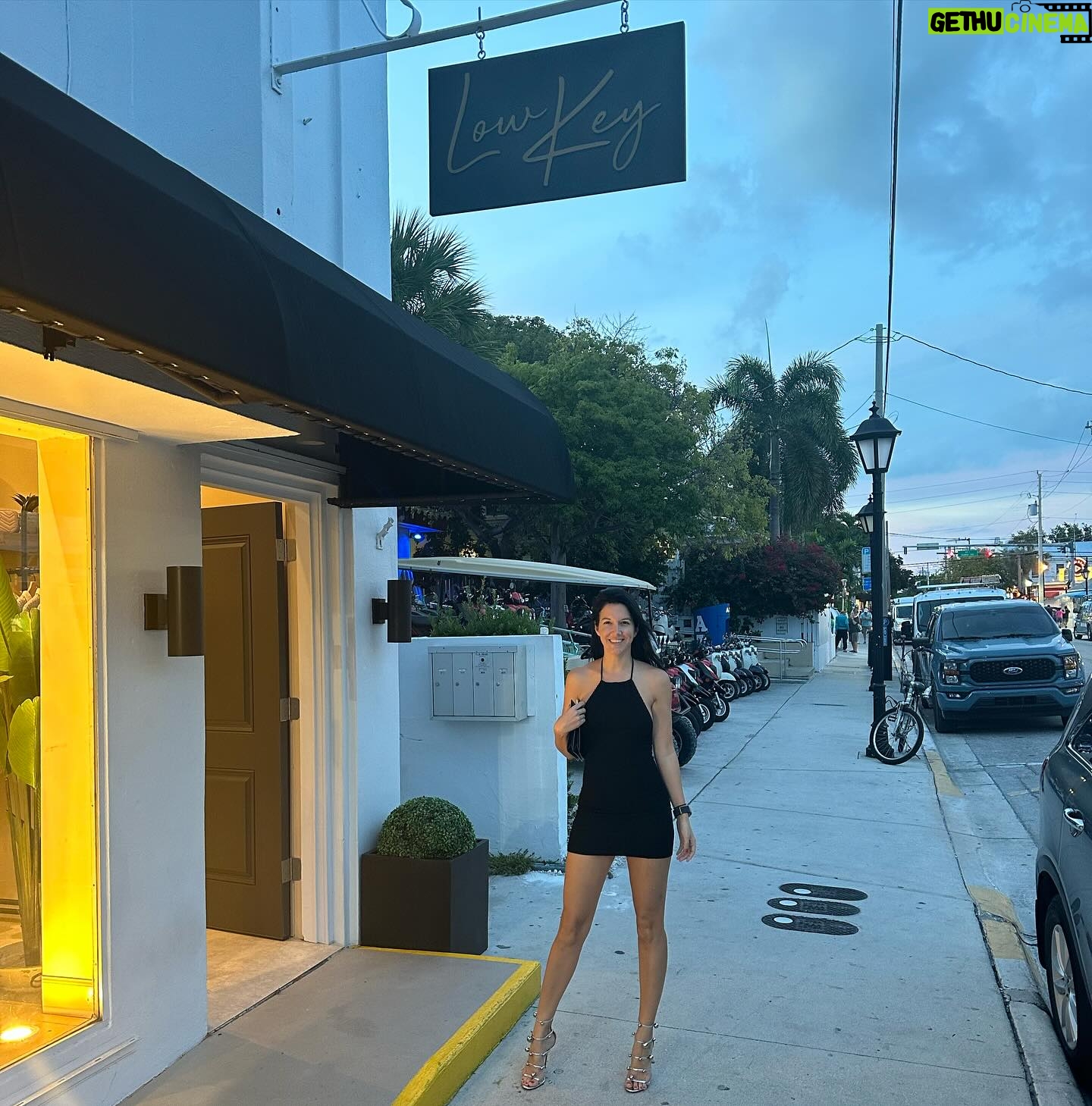 Alessandra Torre - 524 Likes - Still waiting for #sweaterweather in #keywest but I’m not complaining! I love this dress, which I got at @lowkey.fashionhouse - my new favorite local store. 😍