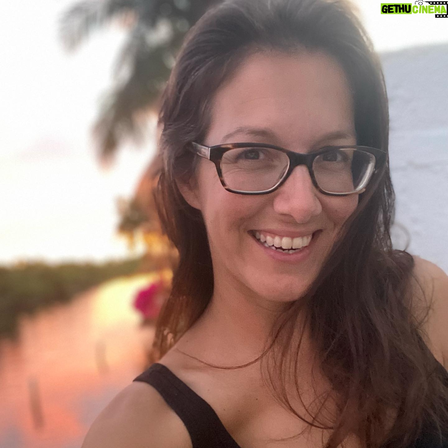Alessandra Torre - 511 Likes - 5,000 words away from The End on my next book! I’m giddy over this story. It’s working title is Double Life but that will probably change. Stay tuned! #amwriting #deadlinemode