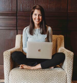 Alessandra Torre Instagram - This is not me right now. Me right now is a haggard, crazy person who just turned in their book at 5:03am on the morning after it was due to the publisher (I think that still counts right?) and is going to go sleep for three weeks. On the other side, I just got new author photos from the amazing @janeashleyconverse and I can’t wait to share them. 🥳