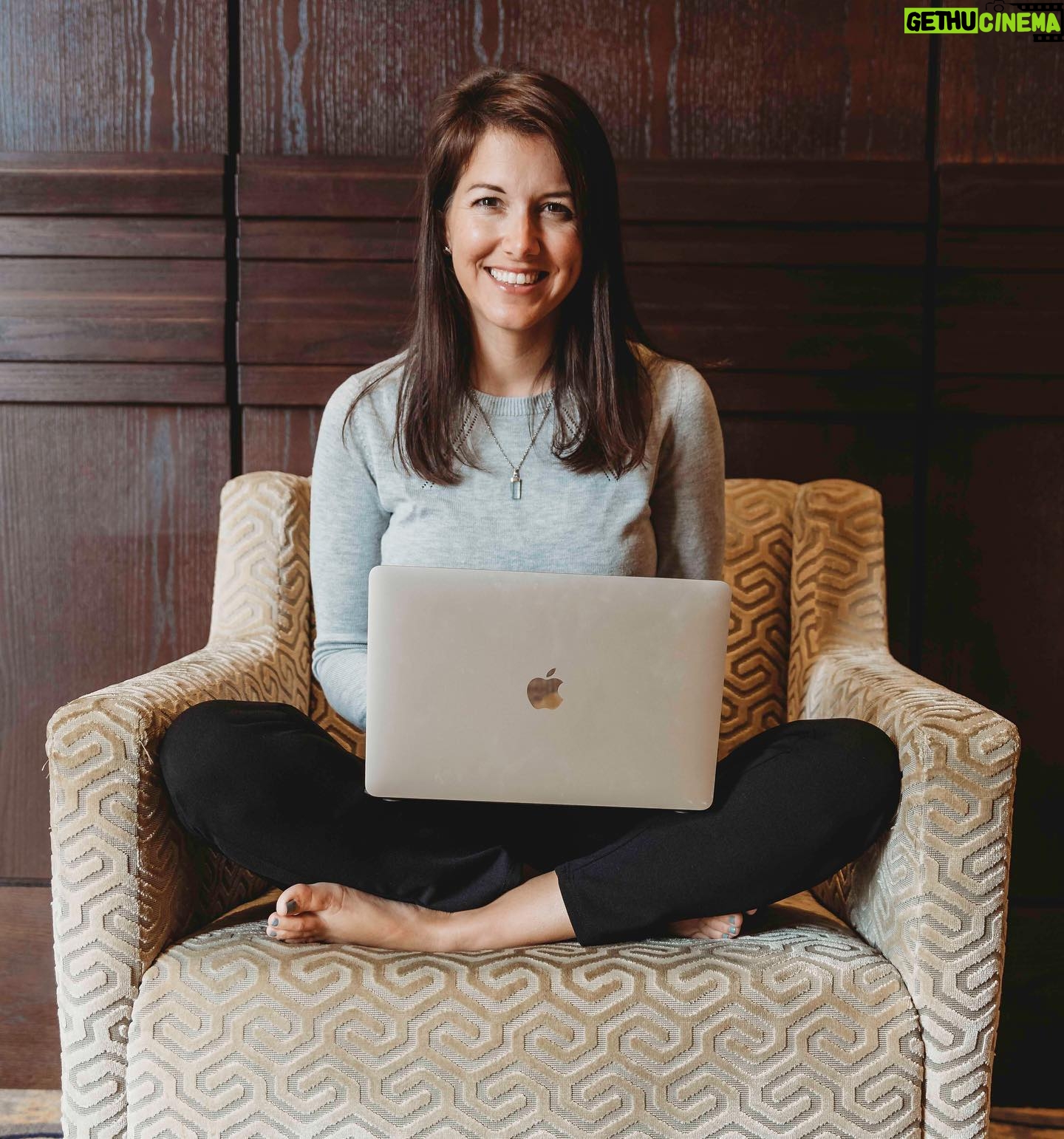 Alessandra Torre - 457 Likes - This is not me right now. Me right now is a haggard, crazy person who just turned in their book at 5:03am on the morning after it was due to the publisher (I think that still counts right?) and is going to go sleep for three weeks. On the other side, I just got new author photos from the amazing @janeashleyconverse and I can’t wait to share them. 🥳