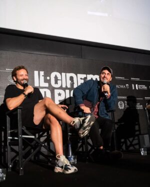 Alessandro Borghi Instagram - Serotonina.

@piccoloamerica