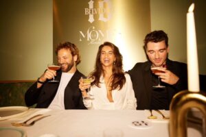 Alessandro Borghi Instagram - Thank you so much @belvederevodka for these amazing days.
We laughed more than we drank.💙

#belvedere10
#adv

Drink, responsibly and with the right people.