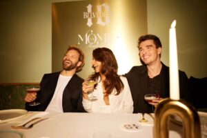 Alessandro Borghi Instagram - Thank you so much @belvederevodka for these amazing days.
We laughed more than we drank.💙

#belvedere10
#adv

Drink, responsibly and with the right people.