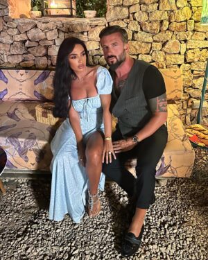Alessio Instagram - TE PORT PURE A LUNA SI MO DICE❤️
@anitadamianoreal 😍 #formentera 🇪🇸 #agosto #2022 #isla #amour #noi #love #uniti #follewers #summer #bom #famíla #vacanze