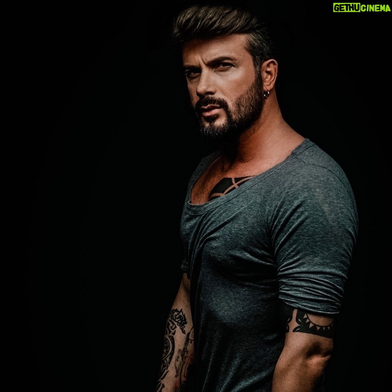 Alessio - 6K Likes - Buonasera a tuttiš
#elegance #top #seximan #stile #moda #uomo #naples #novembre #2021