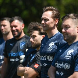 Alex Brooker Instagram - I’m so happy and proud to be given the role of High Profile Supporter for @unicef_uk and continue to work with them closely for children all over the world.

It was a privilege to visit Jordan with UNICEF earlier this year and see how their projects are helping so many children flourish.

Being part of @socceraid for the past two years has been one of the greatest experiences of my life and meeting Elan and Hamzeh in Zaatari is something that will stay with me forever. I could relate to their experiences as young disabled people but they’ve been through so much more than I did as refugees.

By protecting their rights, UNICEF gives children everywhere the chance to just be kids and that’s something I’m honoured to be a part of