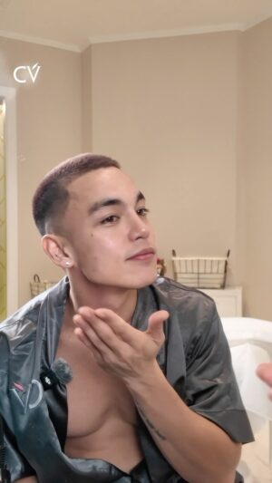 Alex Diaz Instagram - Discover the power of CV Reverse RF! Watch @alexandermcdizz demonstrate how this revolutionary tool enhances skin firmness and rejuvenation. 

Elevate your skincare routine with professional-grade results at home. ✨ #CVReverseRF #SkincareInnovation #ProfessionalResults #CVSkin #CathyValenciaSkinClinic