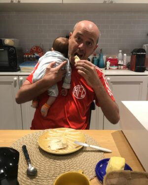 Alex Escobar Instagram - Paternidade em 3 momentos. Não são fotos atuais (a primeira é óbvia). Geral crescendo!