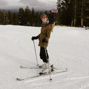 Alex Essoe Instagram - That time I skied. Taken moments after wiping out. For like the 5th time. #snowbunny #ihavenoideawhatimdoing #peerpressure