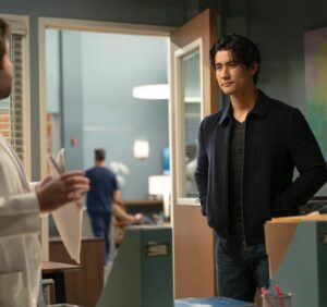 Alex Landi Instagram - What a jerk @greysabc #season20