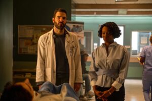 Alex MacNicoll Instagram - We’re having so much fun creating Brilliant Minds and we can’t wait to share it with you! We’ve got an amazing ensemble of guest stars each episode & a dream team of producers/directors/writers & crew…Catch it this fall on @nbc and streaming on @peacock . #brilliantminds 🧠🐺🩺