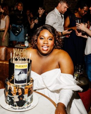 Alex Newell Instagram - Baby we had a time that I didn’t even remember going to another bar!! Thank you all for coming out!! THIS CAKE!!! @bcakeny did that!! Thanks to @civilianhotel for hosting us all!! 📸 @hunterabrams thank you for capturing the night!!