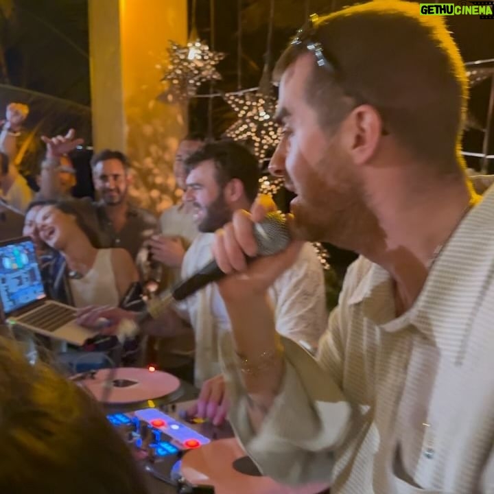 Alex Pall - 11.5K Likes - Casual Saturday… played an awesome show for Liv Golf, turned a restaurant into a rave and then crashed a wedding…