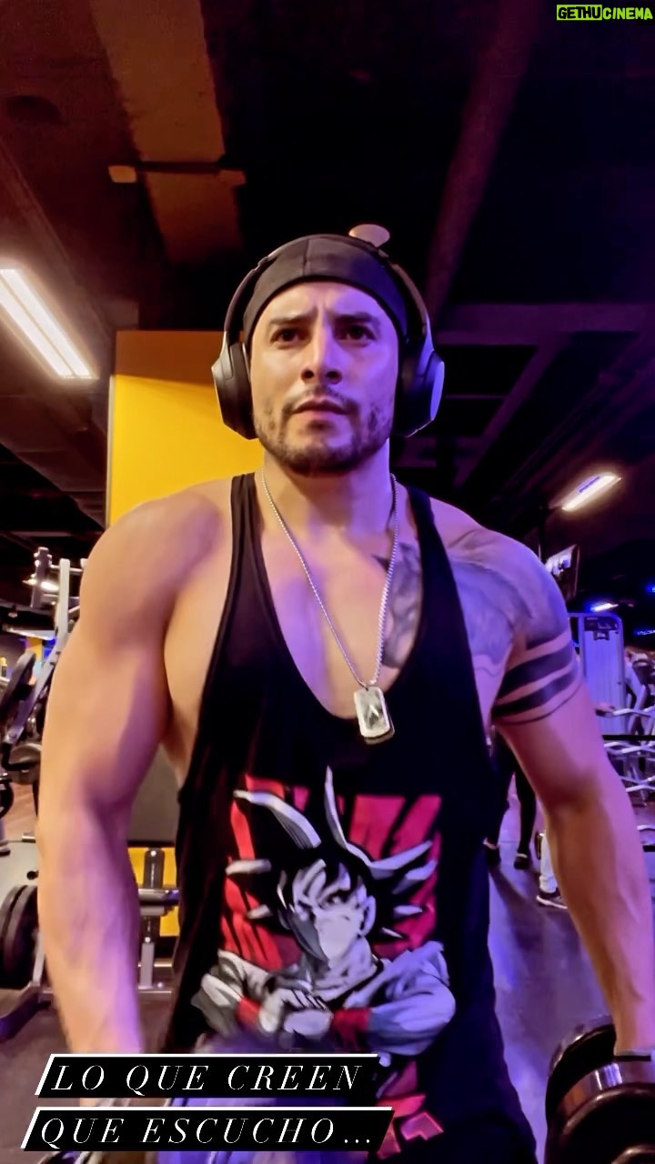 Álex Perea - 11.5K Likes -