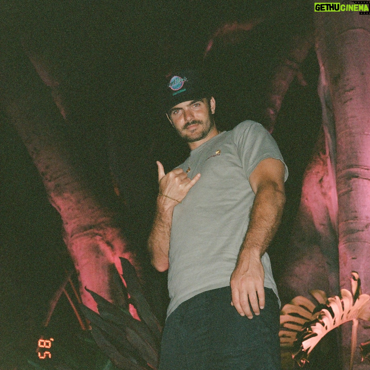 Alex Roe - 15.9K Likes -