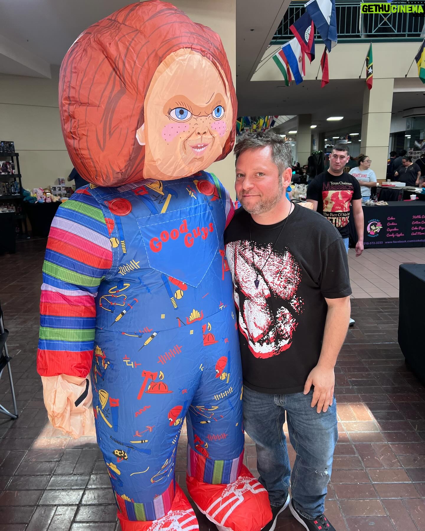 Alex Vincent - 7.9K Likes - No, I’m not REALLY shorter than Chucky. Super fun time meeting all the amazing fans in San Antonio over the weekend!