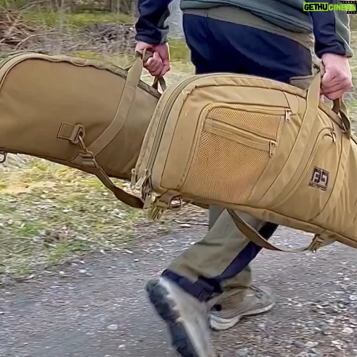 Alexander Gustafsson - 1.3K Likes - Missa inte våra nya produkter från @bearproofab
Vi står i @eurohunt_official monter B05:13 på @elmiagamefair kom förbi och säg hej 💥