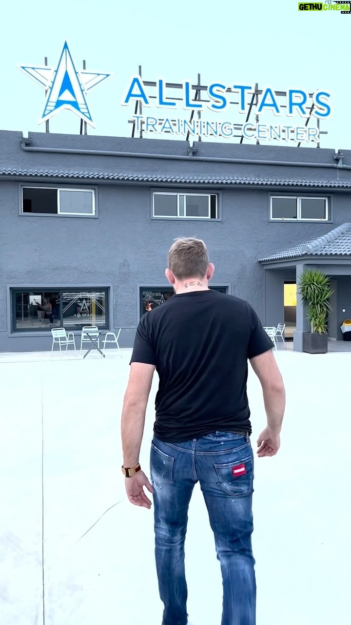 Alexander Gustafsson - 8.5K Likes - 💪🏻 GUSTAFSSON “The Mauler” 💪🏻
This champion will be at our facilities the next few days sharing with all our fighters what it takes to be a real Champ! 🏆🥇
⏰ TOMORROW from 18:00 PM
Este campeón estará en nuestras instalaciones las próximas semanas compartiendo con todos nuestros luchadores lo que hace falta para convertirse en un verdadero campeón. 🥇🏆
⏰ MAÑANA a partir de las 18:00PM
Are you ready? 😎💪🏻
#mma #mmafighter #mmatraining #mmaworld #sport #train #training #gustafsson #torrevieja #guardamardelsegura #orihuelacosta #lazenia