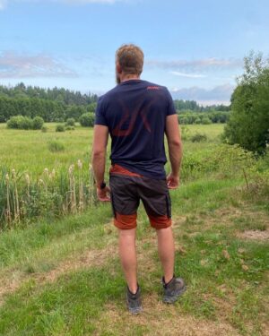 Alexander Gustafsson Instagram - Capture the nature with @revolutionrace use the code MAULER15 for 15% off on their website 🥊