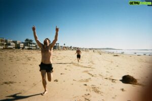 Alexander Lincoln Instagram - Long lost disposables from America a couple years ago…

First is a photo of me running away after fighting (and probably winning) an escaped San Diegan Lion. Second is winning a 3000 metre foot race with an Olympic gold medalist (name omitted for legal purposes) 

#gazelle #form